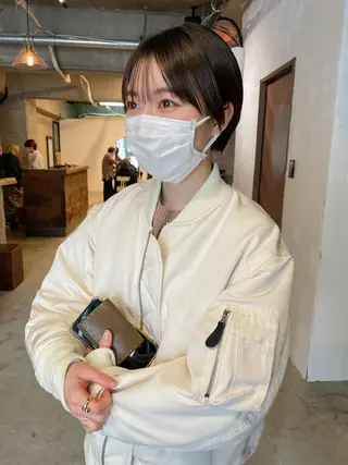 ショート カラー パーマ/レイヤー 岩山丈一郎のヘアスタイル