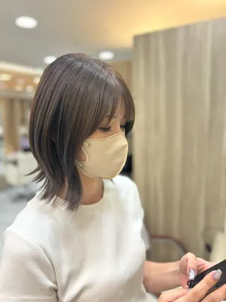 ミディアム カラー 宮崎 妃楠のヘアスタイル