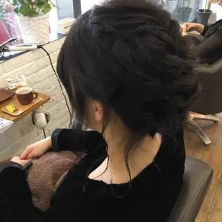 セミロング カラー ヘアアレンジ 上川 美幸のヘアスタイル
