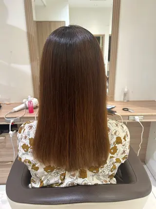 ロング ハイトーン/レイヤー 藤田健太郎のヘアスタイル