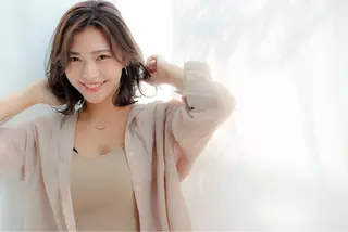 ミディアム Rico OFFICIALのヘアスタイル