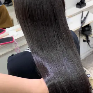 ロング 透明感ワンカラー/ AKARIのヘアスタイル