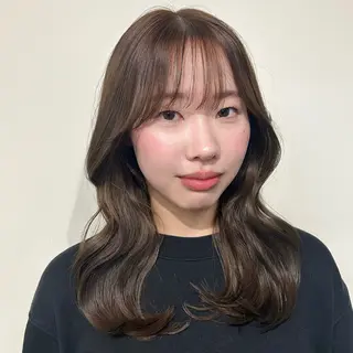 ミディアム 新潟/万代/レイヤー 韓国風/明間未来のヘアスタイル