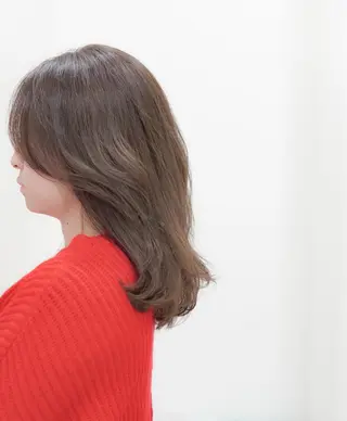 ミディアム カラー ミタニ/髪質改善 /レイヤーカットのヘアスタイル