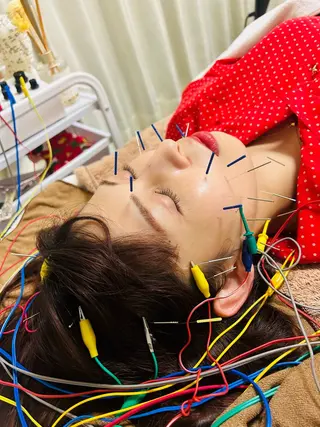 美容鍼灸サロン mahoroba院長のエステ・リラクイメージ