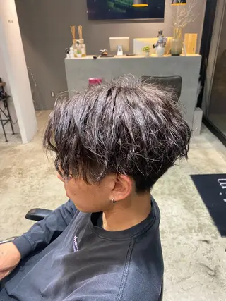 カラー メンズ FUMA フウマのヘアスタイル