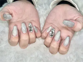 ネイル FILL nail古河店所属・FILL nail SHIORIのネイルデザイン