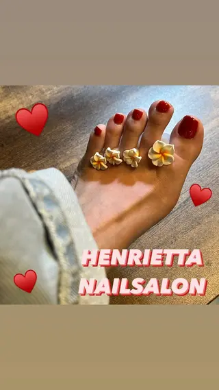 ネイル HENRIETTA NAILSALONのネイルデザイン