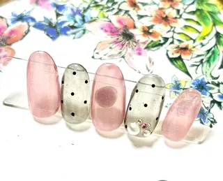 ネイル ゆうちゃんカット専門店所属・ゆうちゃんネイル フィルイン対応サロンのネイルデザイン