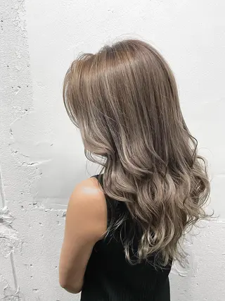 ロング カラー ヘアアレンジ 🎨カラー満足度 500%💫ヅル💫のヘアスタイル