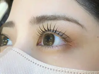 マツエク・マツパ Ota Eriの眉毛・アイブロウイメージ