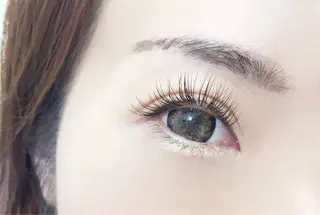 マツエク・マツパ アイラッシュサロンharuka所属・心斎橋駅徒歩１分 完全個室まつ毛専門店のマツエク・マツパデザイン