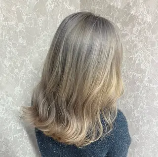 ロング カラー 池田 真衣のヘアスタイル