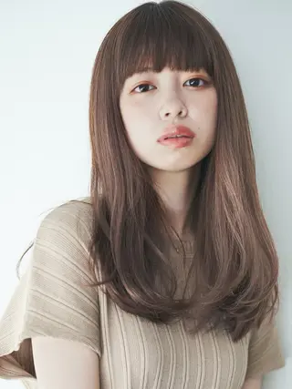 ロング カラー 川添 桃花のヘアスタイル
