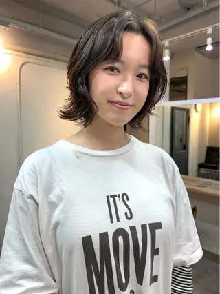 ショート カラー パーマ 森貴裕/ベージュ/ パーマ/オリーブのヘアスタイル