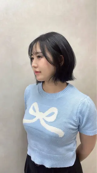 ショート カラー ヘアアレンジ 🤍韓国ヘア アイナ🤍のヘアスタイル