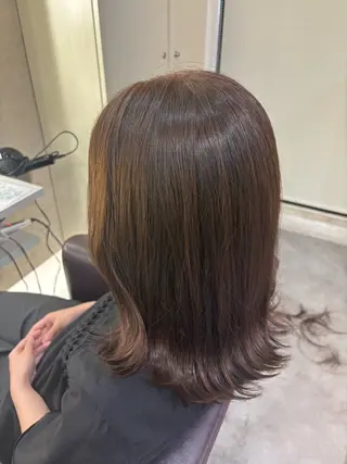 ミディアム カラー AVANCE.江坂所属・長岡 明音のヘアスタイル