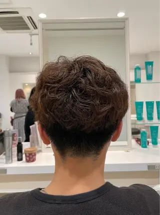 ショート パーマ JERICHO HAIR所属・河野 由佳の眉毛・アイブロウイメージ