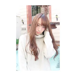 セミロング ロング カラー パーマ アオガミ （前髪顔周りカット）のヘアスタイル