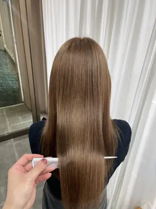 セミロング カラー SOYON西大寺店所属・ダブルカラー/ 髪質改善💎安藤のヘアスタイル