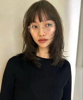 ミディアム ayumi .のヘアスタイル