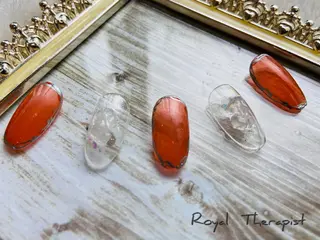 ネイル 【尾下】 ロイヤル•セラピストのネイルデザイン