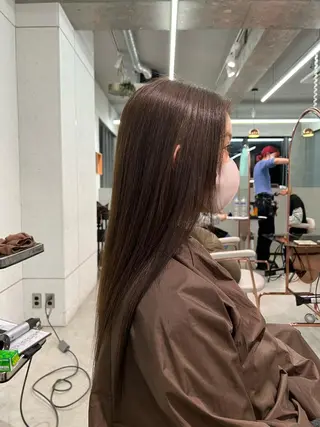 ロング カラー ケアブリーチ/ ハイトーン/牧野のヘアスタイル