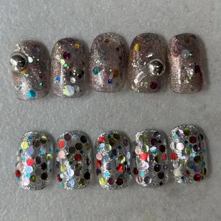 ネイル Juri. nailsTOKYOのネイルデザイン