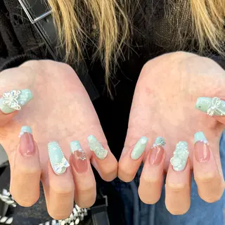 セミロング yuka ♡のネイルデザイン