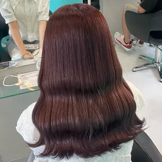 セミロング カラー 艶/透明感 🫧カラーのヘアスタイル