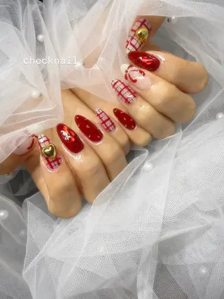 ネイル Luana-ﾙｱｰﾅ所属・Luana ﾙｱｰﾅのネイルデザイン