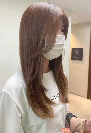 セミロング カラー ｅｒｉ 🧴🫧のヘアスタイル