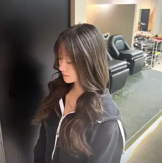 ロング カラー 💖梅田レイヤー💖 副店長Tsubasaのヘアスタイル