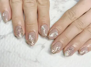 ネイル Lily Roseスタッフ一同のマツエク・マツパデザイン