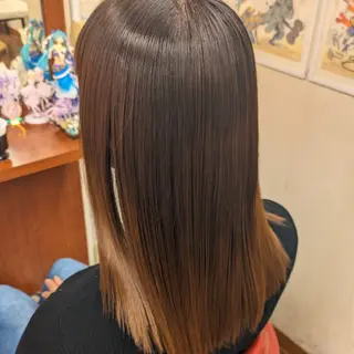 セミロング fuwat所属・秋葉原でカラーする なら🐉ちぇーたんのヘアスタイル