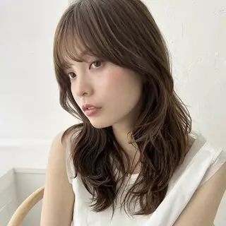 セミロング カラー 🧚🏻momoka 🧚🏻【下北沢】のヘアスタイル