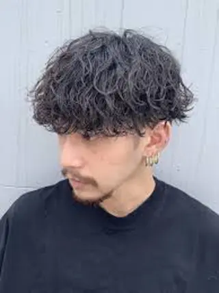 パーマ メンズ 小尾 優然のヘアスタイル