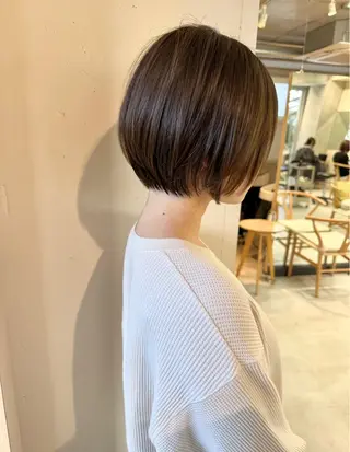 ショート カラー mee.urawa所属・似合わせショート×透 明感/やじまたかしのヘアスタイル