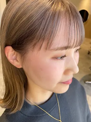 ミディアム カラー LUCA SALON所属・友田 青葉のヘアスタイル