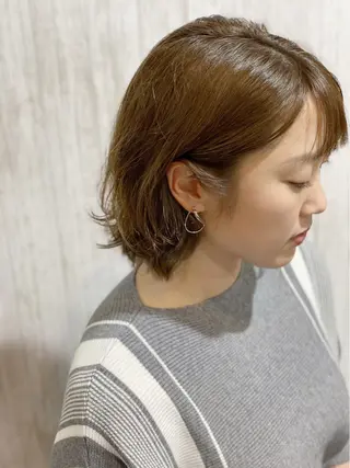 ミディアム 石沢 知康のヘアスタイル