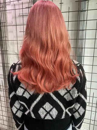 カラー AYANE 韓国ヘア /レイヤーカットのヘアスタイル