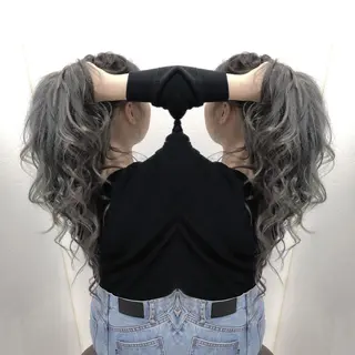 ロング カラー 髪質改善特化サロン ICONIQ天神店のヘアスタイル