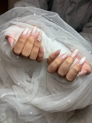 ネイル IRY nail 黒須莉奈のネイルデザイン