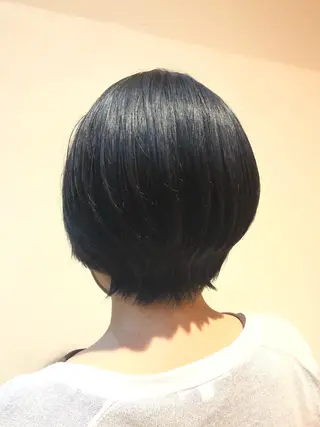 ショート 高山🐬髪質改善 池袋で縮毛矯正のヘアスタイル
