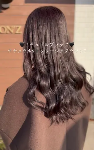 ロング カラー 堀口 彩佳のヘアスタイル