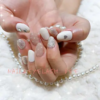 ネイル NailBee銀座店 🤎Akaのネイルデザイン