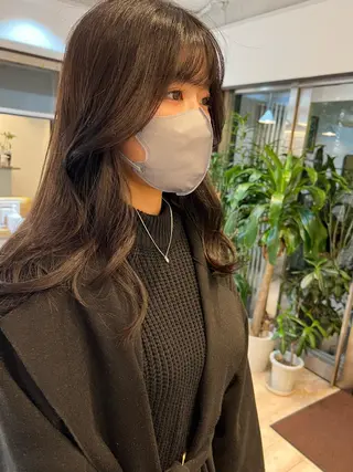 ロング 小山 ヨシタカのヘアスタイル