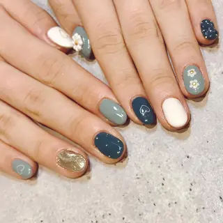 ネイル 本田 知美のネイルデザイン