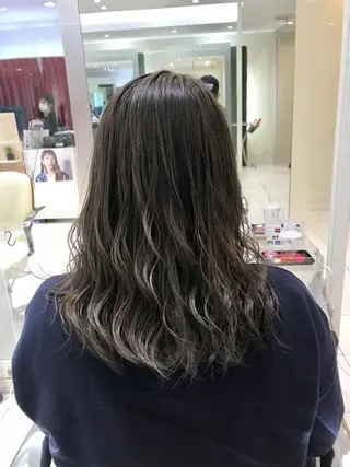 ミディアム カラー D.log 大和西大寺店所属・川崎 雅大のヘアスタイル