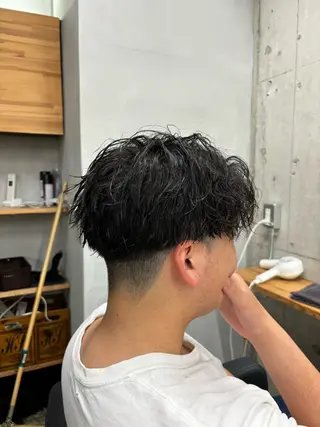 パーマ メンズ mono / Manatoのヘアスタイル